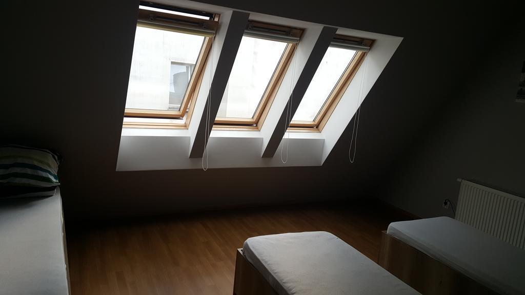 Wroclov Hostel Βρότσλαβ Εξωτερικό φωτογραφία